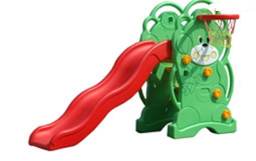 cau-truot-gau-dang-yeu-co-tro-choi-bong-ro